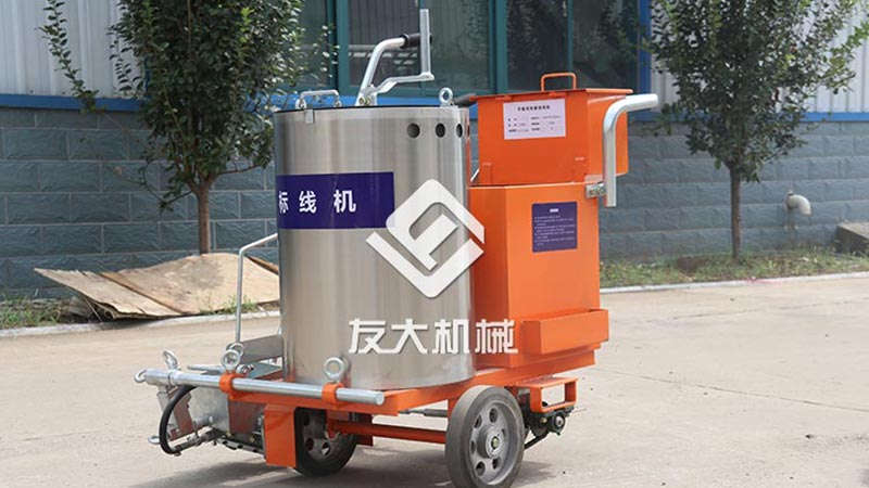 马路划线机施工前的检查及准备工作包括哪些内容？